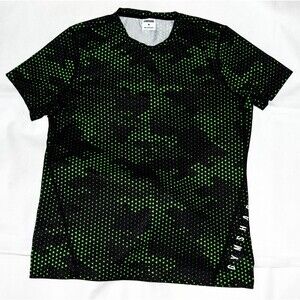 Gymshark Short Sleeve Base Layer Workout T-Shirt Men's Medium Black Green